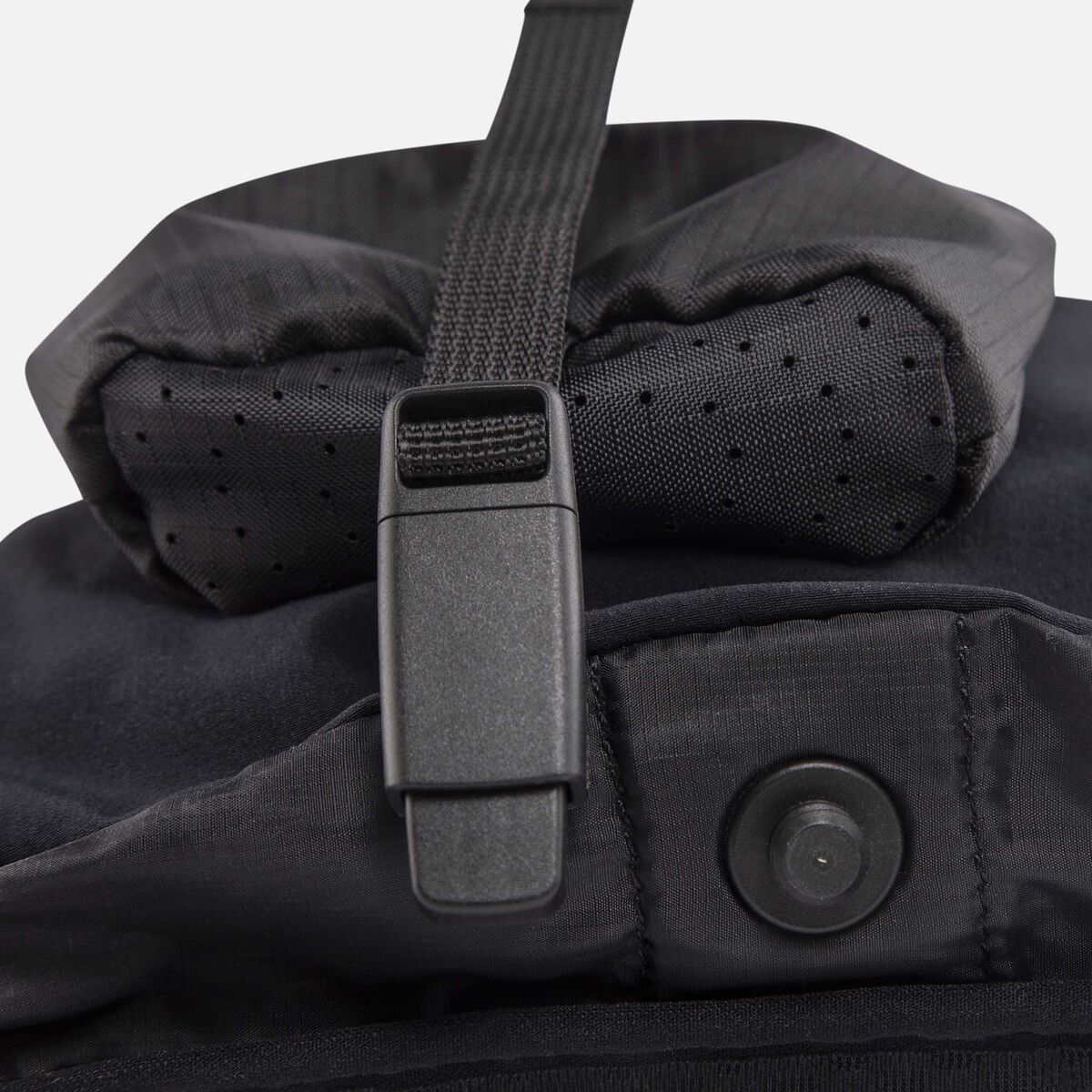 Rossignol Unisex trail running 10L vest [Ldw.value.EnumValue;@446f17e9