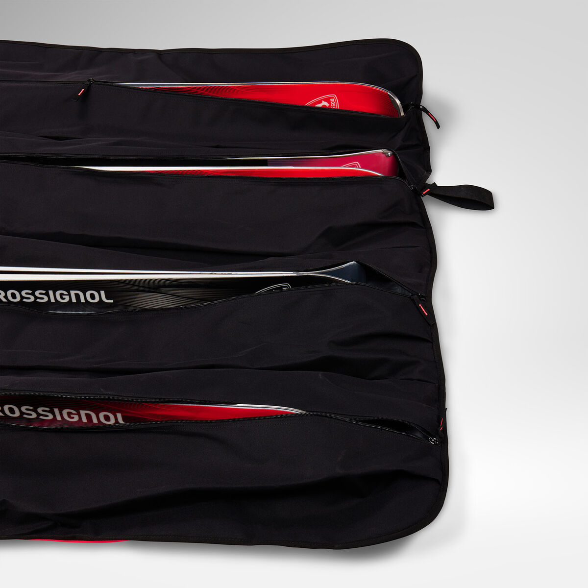 Rossignol Unisex Ski Travel Bag Hero 4P 240 [Ldw.value.EnumValue;@64bcce9d