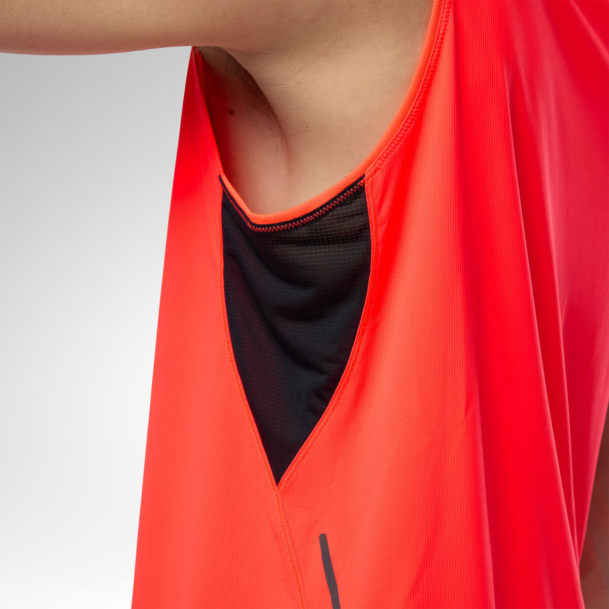 Rossignol Men's Sapa Ultra Tank Top red