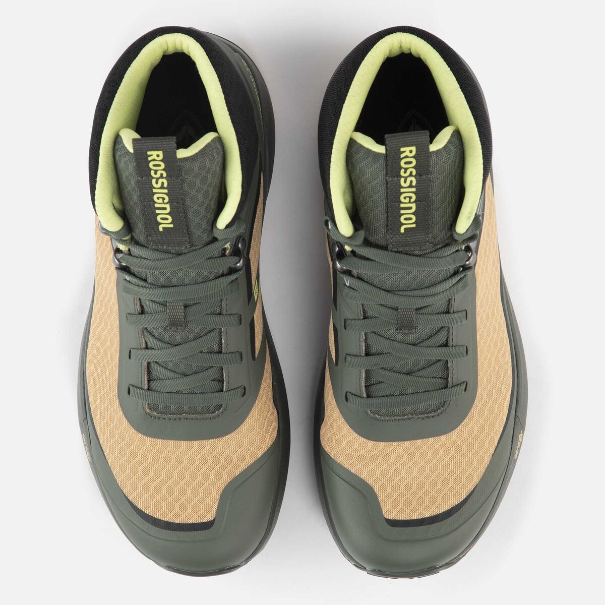 Men's green lightweight hiking shoes