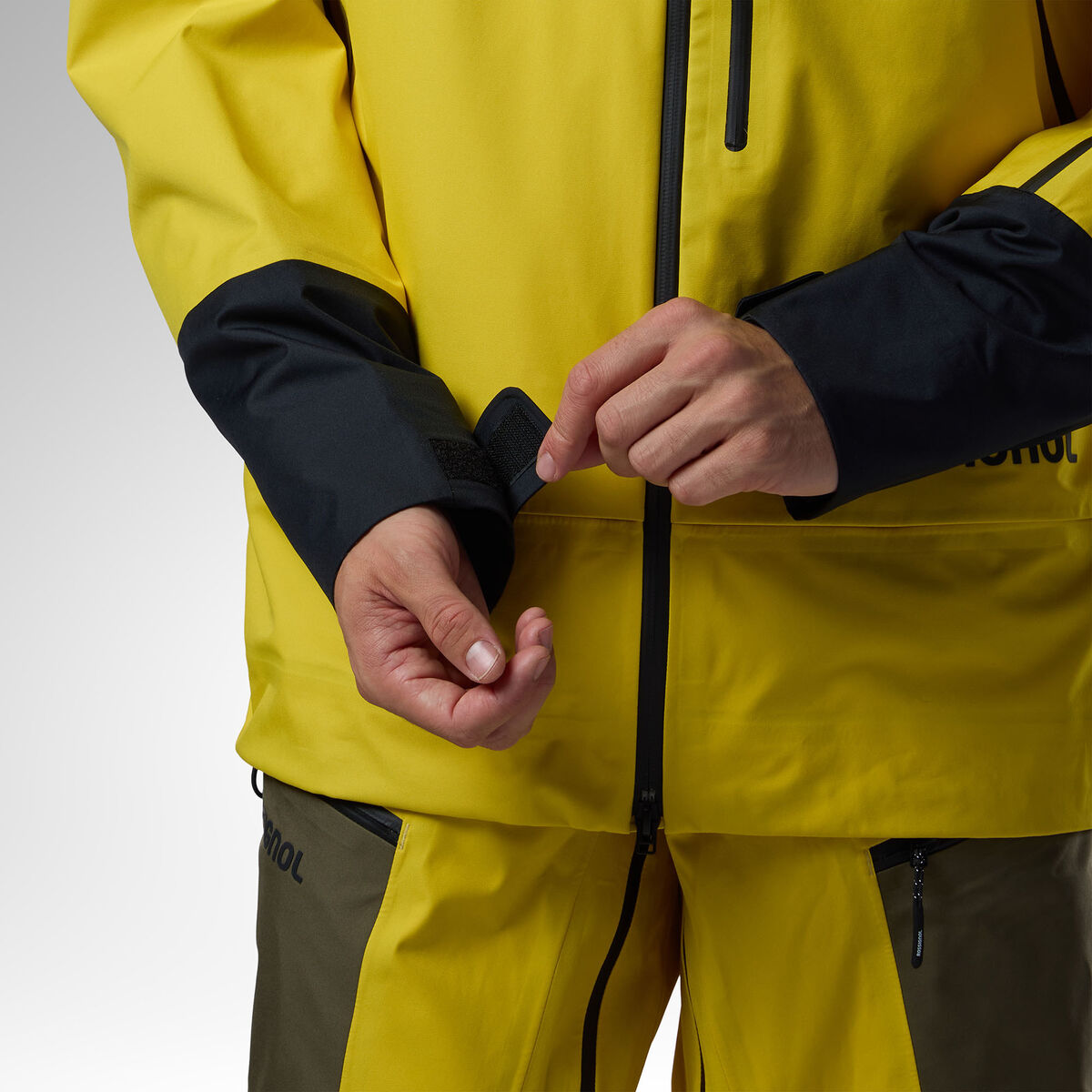 Rossignol MEN'S PROCLIVITY ATHLETE SKI JACKET Yellow